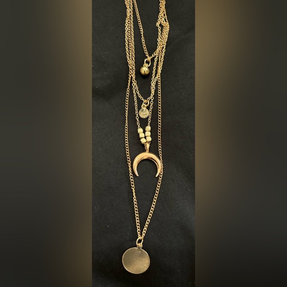 Necklace - Picture 1 of 3